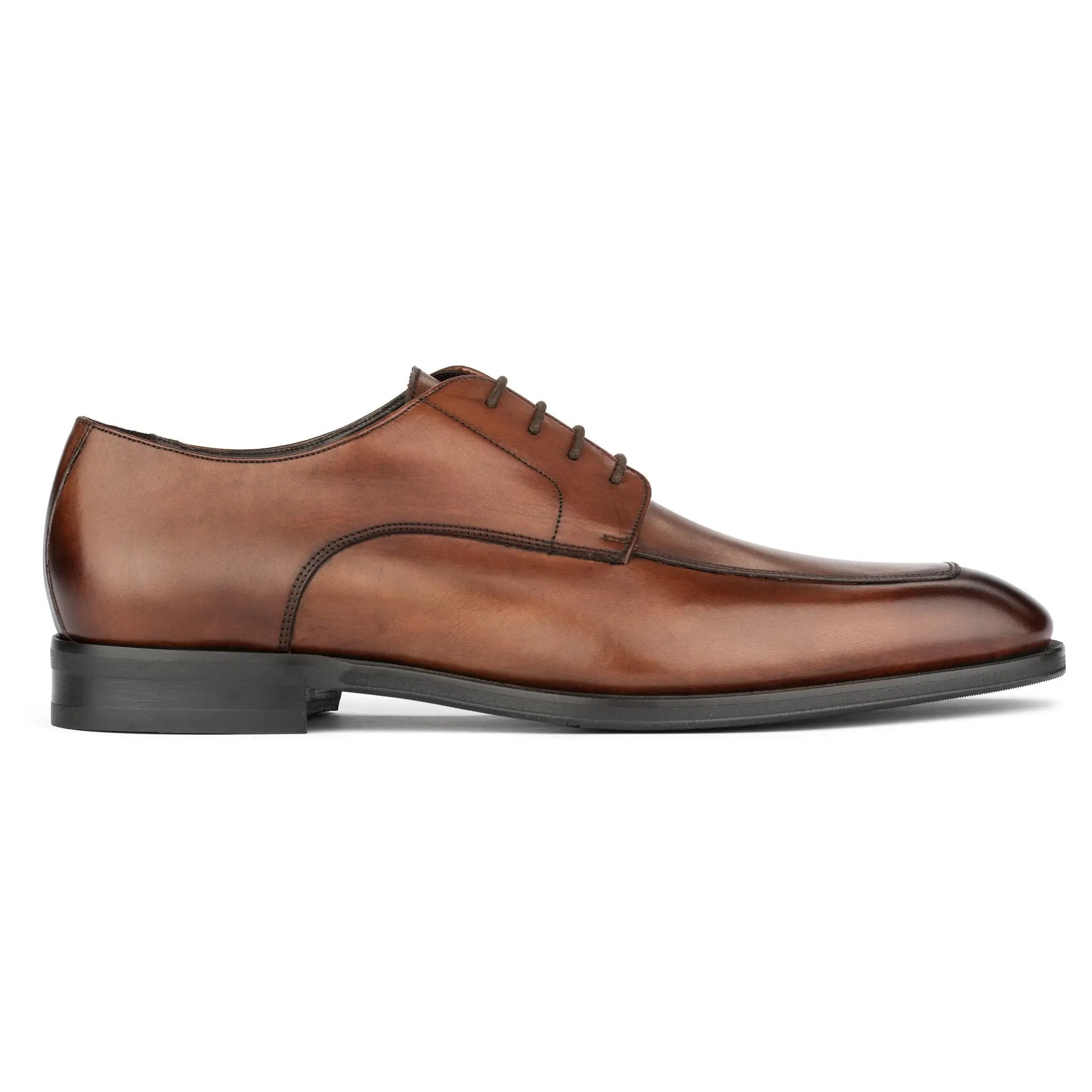 Shatner Burnished Brown Apron Oxford by To Boot New York